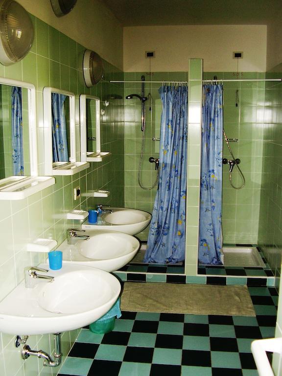 Rifugio Casa Alpina Julius Kugy Hostel Malborghetto Valbruna Zewnętrze zdjęcie